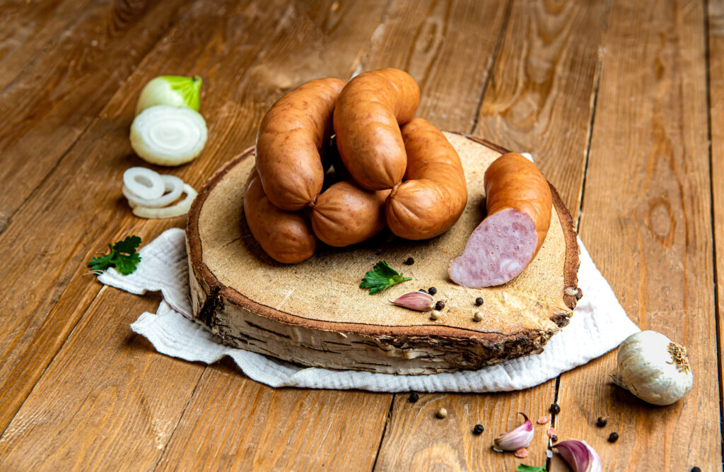 wędliny rzemieślnicze, tradycyjne wyroby mięsne, swojskie wędliny, domowe wędliny bez konserwantów